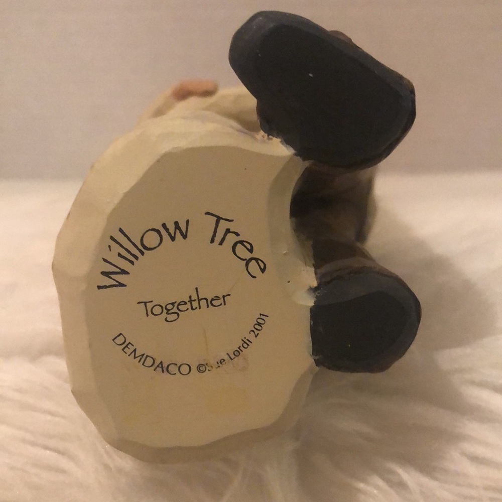 Willow Tree “Together” 2001 Man and Woman Embracing Figurine - Picture 5 of 5